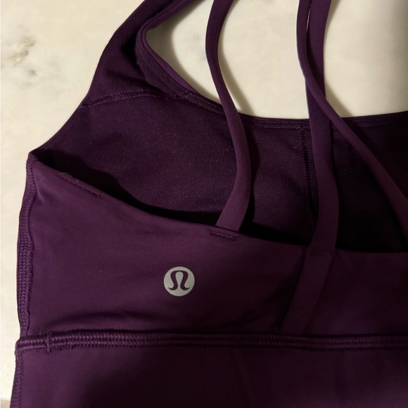 Matching Set Dramatic Magenta 25" Align Leggings With Pockets And Energy Bra - Picture 3 of 5